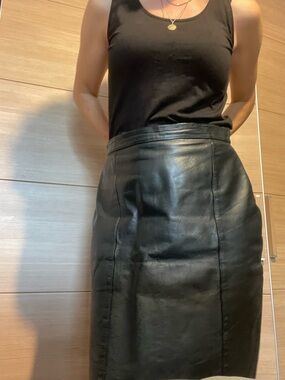 Vintage Black Genuine Leather Pencil Skirt High Waist modern L - XL